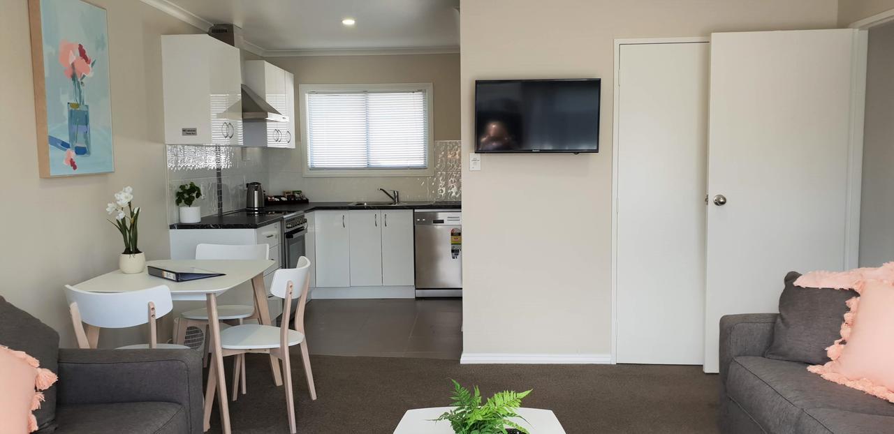 Rose Apartments Unit 3 Central Rotorua - Accommodation & Spa Экстерьер фото